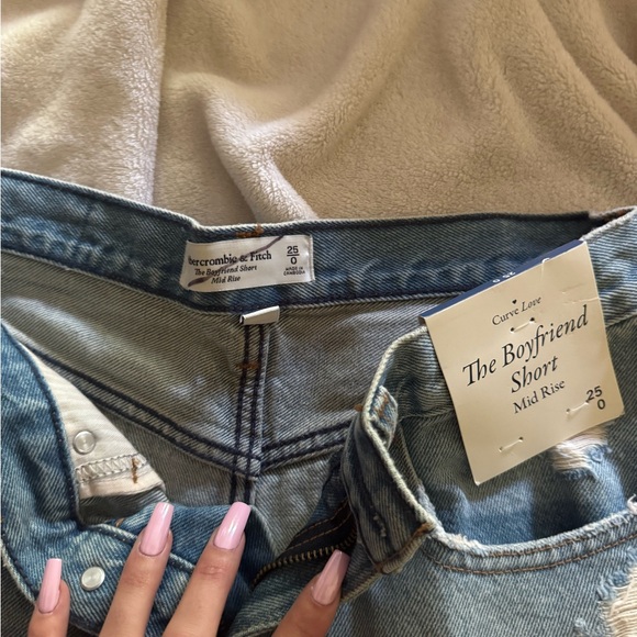 Abercrombie & Fitch Blue Jean Shorts Distressed High-Waisted - Picture 2 of 3